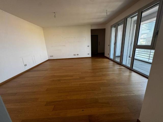 Appartamento in vendita a Modena MO
