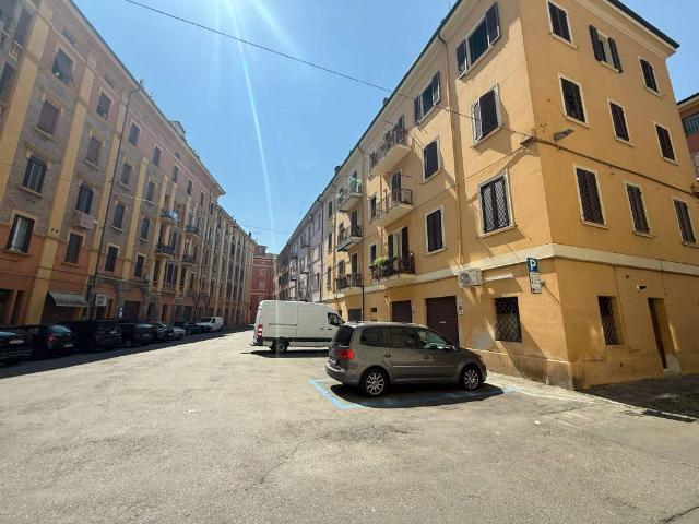Appartamento in vendita a Modena MO