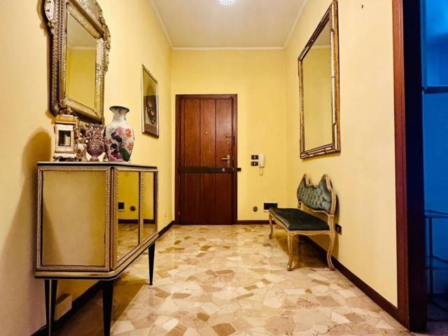 Appartamento in vendita a Modena MO