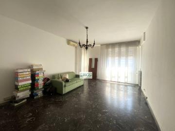 Appartamento in vendita a Modena MO