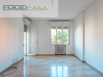Appartamento in vendita a Modena MO