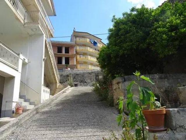 Appartamento in vendita a Modica RG