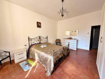 Appartamento in vendita a Modigliana FC
