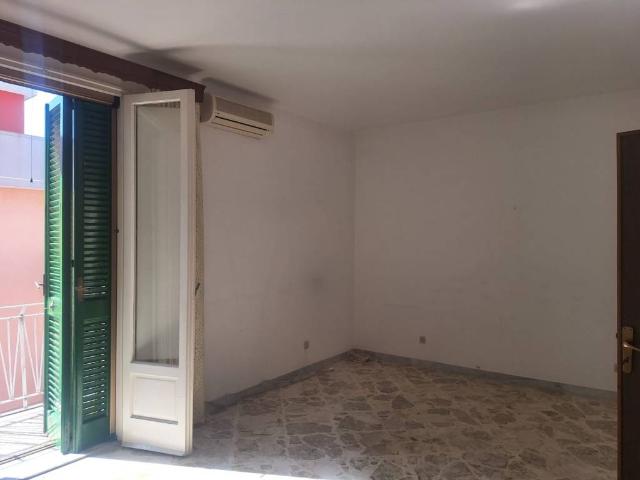 Appartamento in vendita a Mola di Bari BA