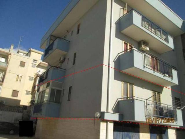 Appartamento in vendita a Mola di Bari BA