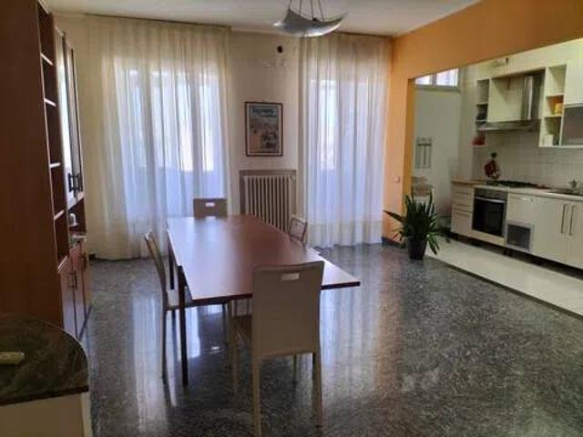Appartamento in vendita a Mola di Bari BA