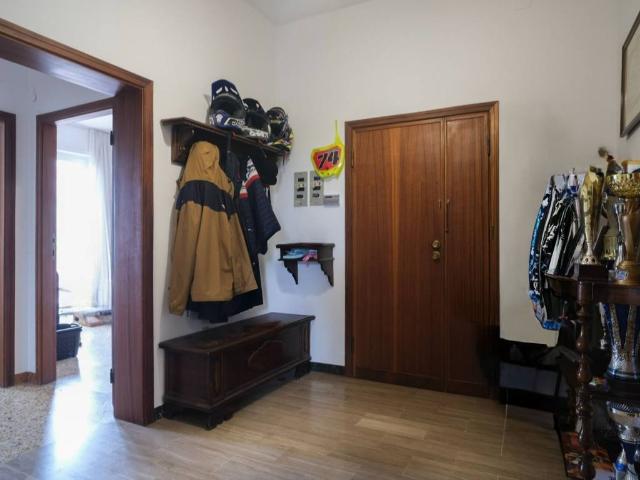 Appartamento in vendita a Mombaroccio PU