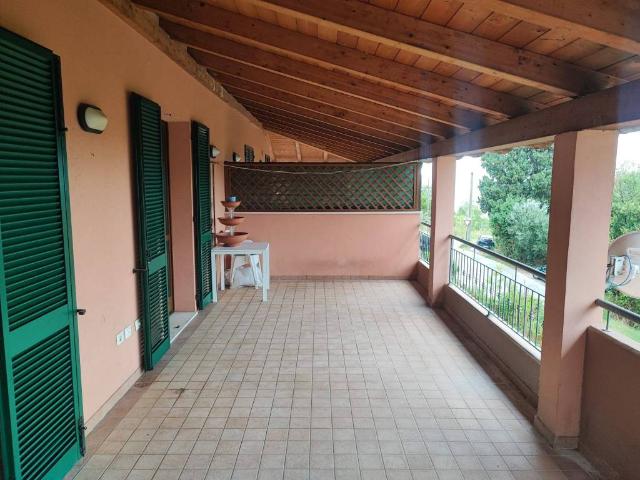 Appartamento in vendita a Mombaroccio PU