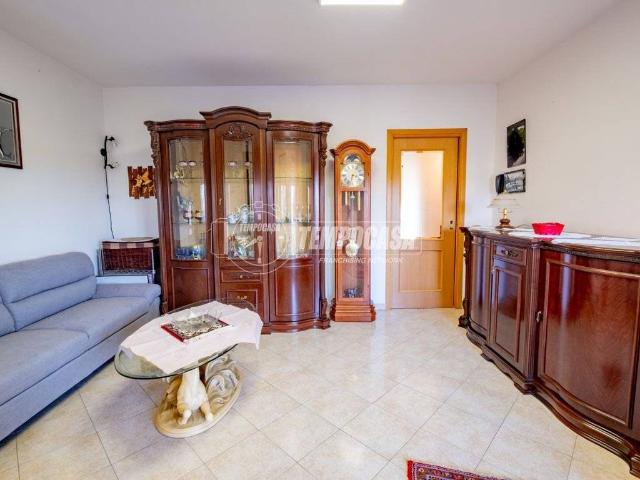 Appartamento in vendita a Mondolfo PU