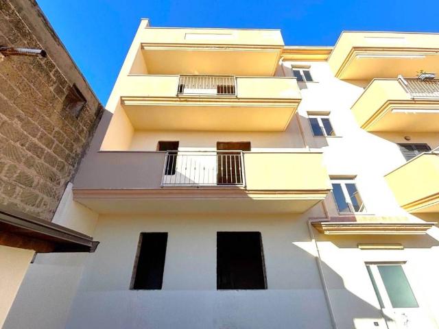 Appartamento in vendita a Mondragone CE