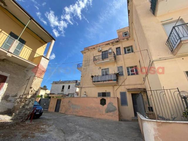 Appartamento in vendita a Mondragone CE