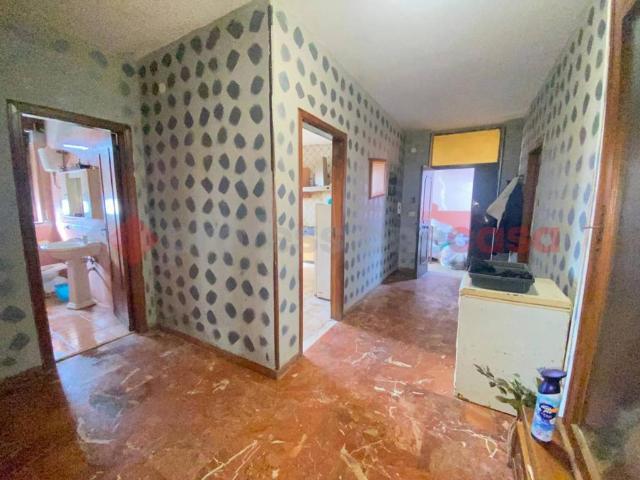 Appartamento in vendita a Mondragone CE