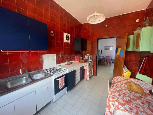 Appartamento in vendita a Mondragone CE