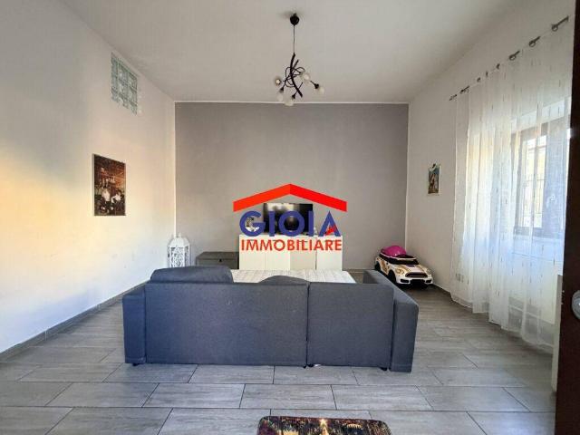 Appartamento in vendita a Mondragone CE
