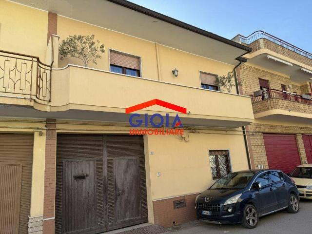 Appartamento in vendita a Mondragone CE