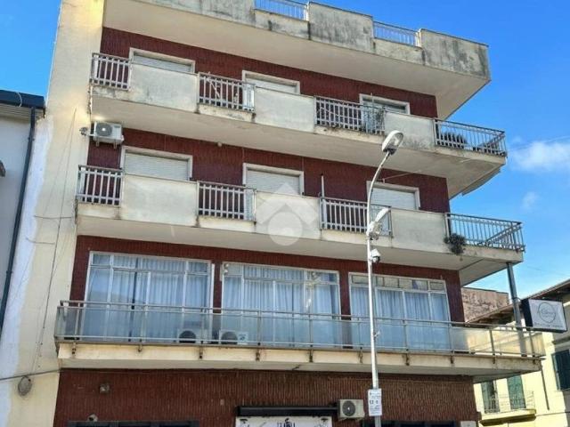 Appartamento in vendita a Mondragone CE