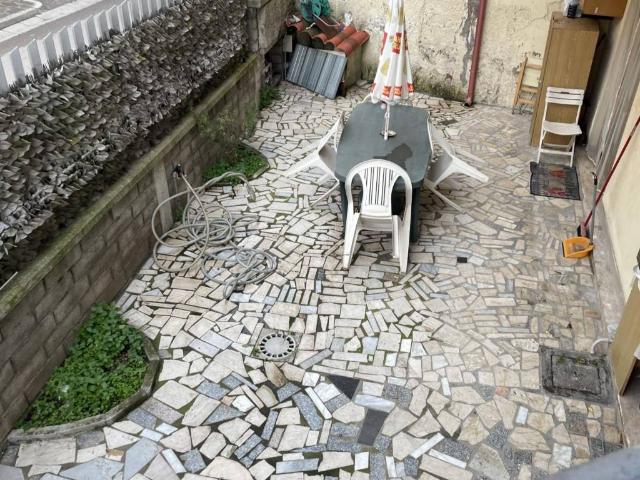Appartamento in vendita a Mondragone CE