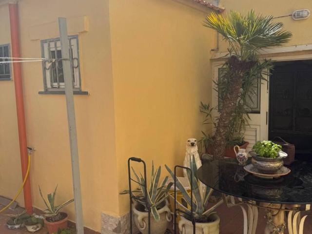Appartamento in vendita a Mondragone CE