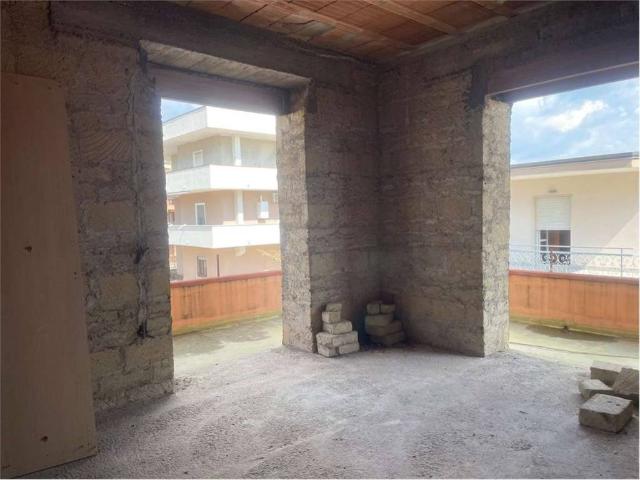 Appartamento in vendita a Mondragone CE