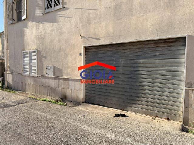 Appartamento in vendita a Mondragone CE