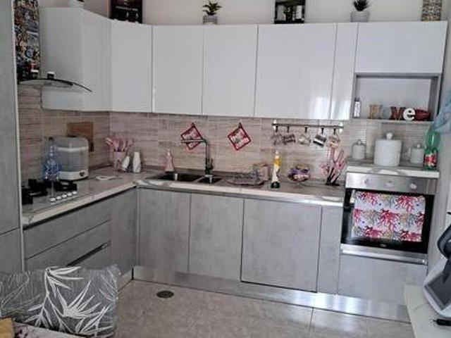 Appartamento in vendita a Mondragone CE