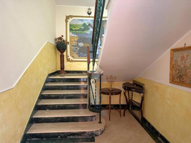 Appartamento in vendita a Mondragone CE