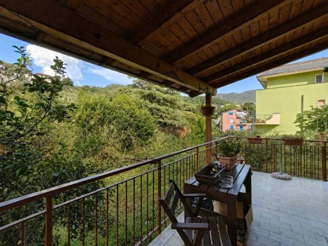 Appartamento in vendita a Moneglia GE