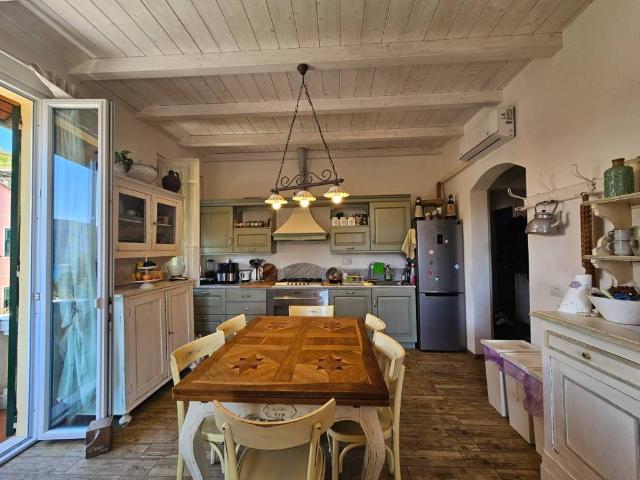 Appartamento in vendita a Moneglia GE