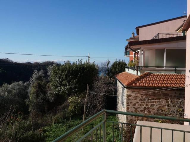 Appartamento in vendita a Moneglia GE