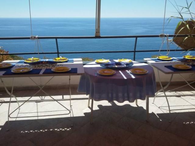 Appartamento in vendita a Moneglia GE