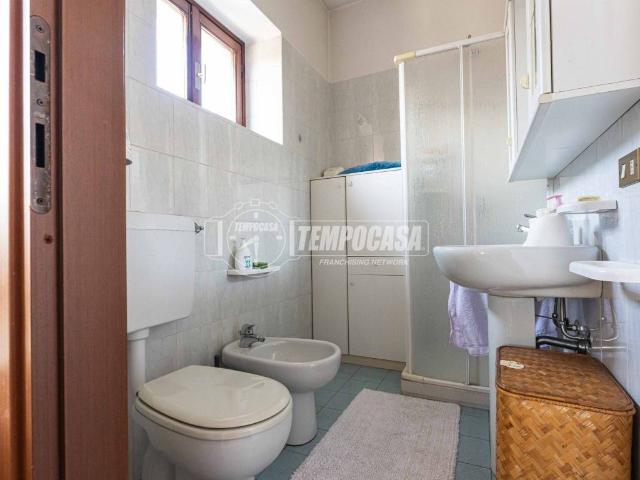 Appartamento in vendita a Monguzzo CO