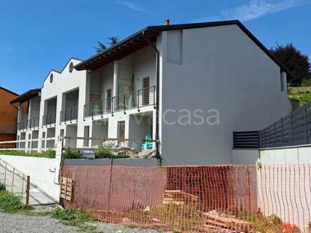 Appartamento in vendita a Monguzzo via San Biagio Nn