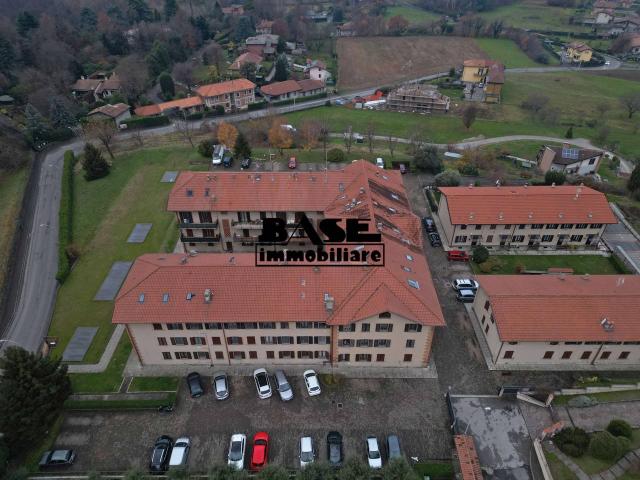 Appartamento in vendita a Monguzzo