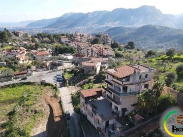 Appartamento in vendita a Monreale PA