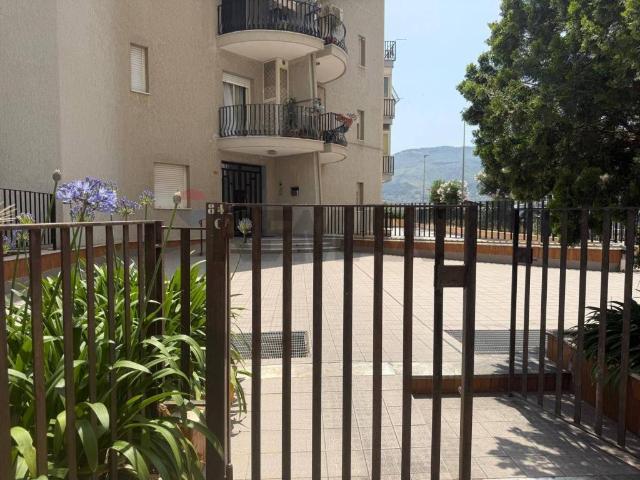 Appartamento in vendita a Monreale PA