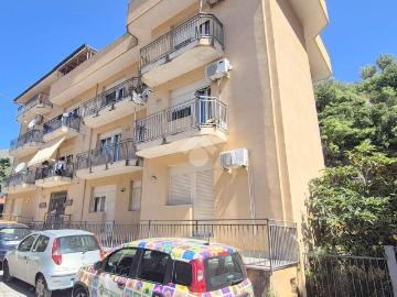 Appartamento in vendita a Monreale PA
