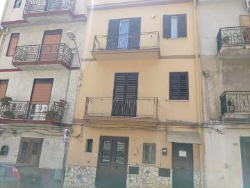 Appartamento in vendita a Monreale PA