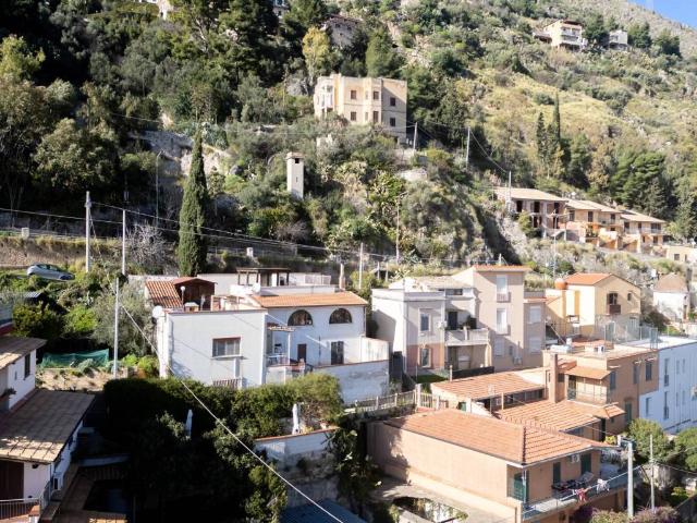 Appartamento in vendita a Monreale PA