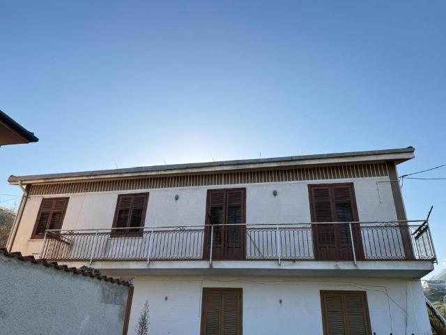 Appartamento in vendita a Monreale PA