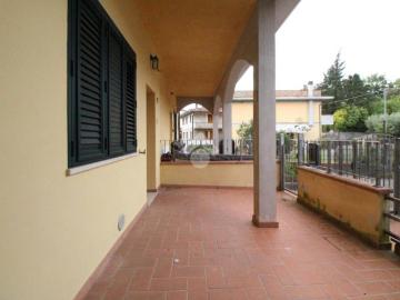 Appartamento in vendita a Monsummano Terme PT