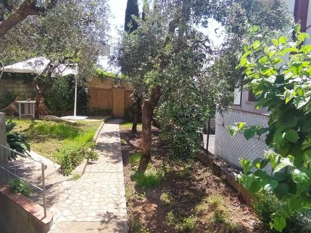 Appartamento in vendita a Monsummano Terme PT