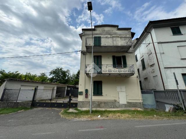 Appartamento in vendita a Montù Beccaria PV