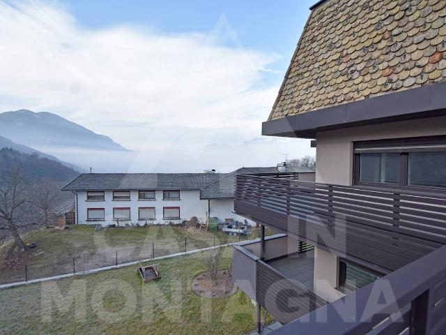 Appartamento in vendita a Montagna sulla strada del vino