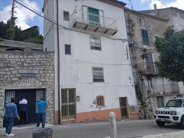 Appartamento in vendita a Montagano CB