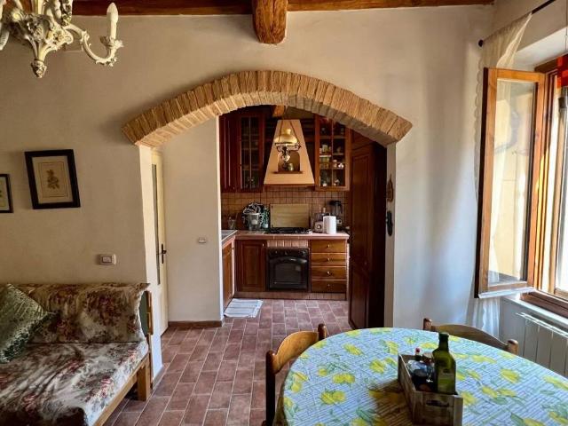 Appartamento in vendita a Montaione FI