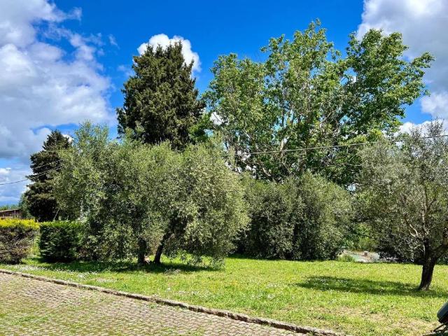 Appartamento in vendita a Montaione FI