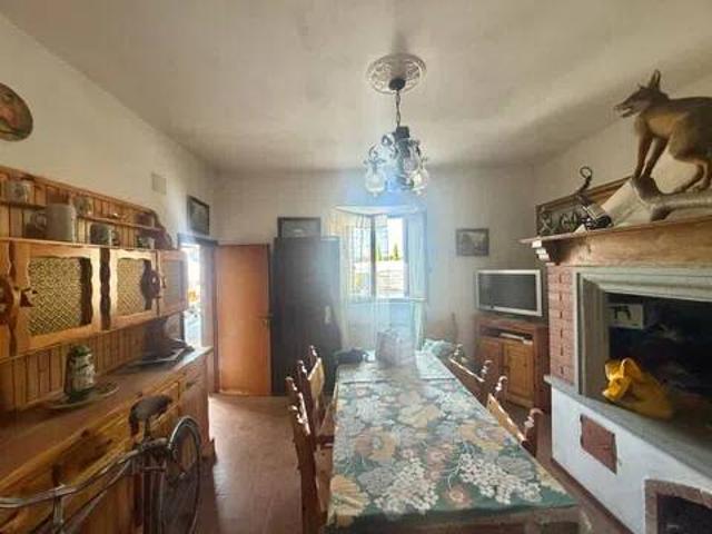 Appartamento in vendita a Montaione FI