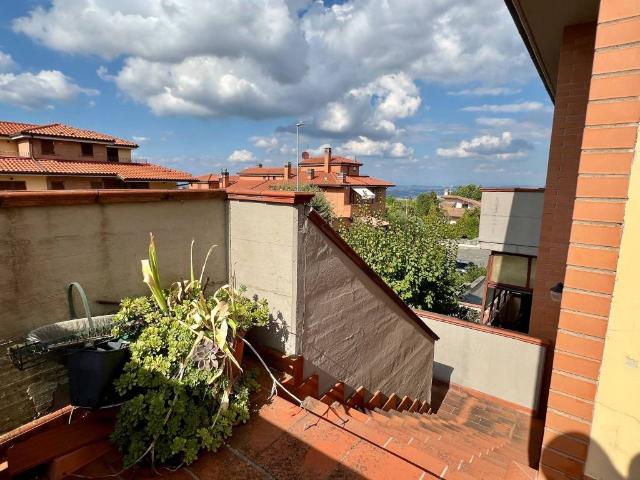 Appartamento in vendita a Montaione FI