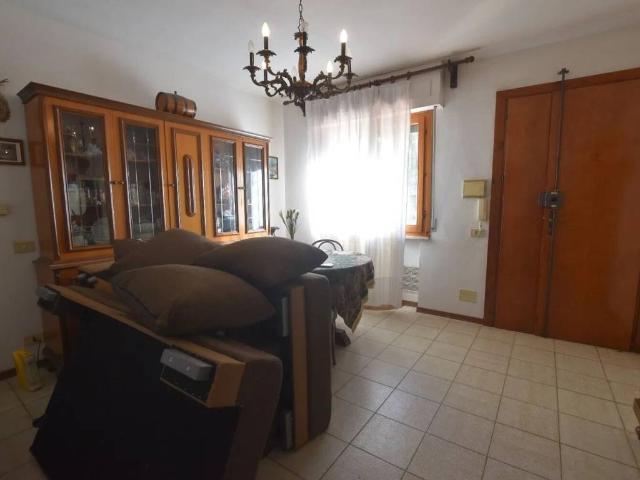 Appartamento in vendita a Montaione FI