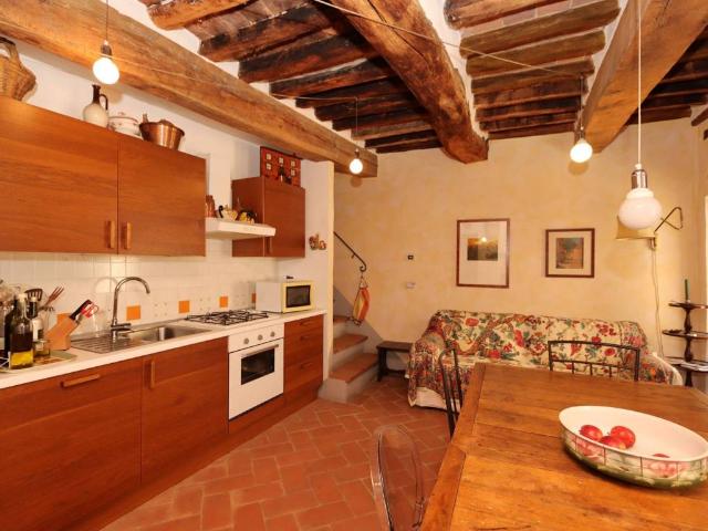 Appartamento in vendita a Montalcino SI